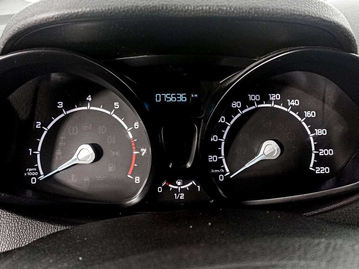 Ford EcoSport, 2015 - Фото №12