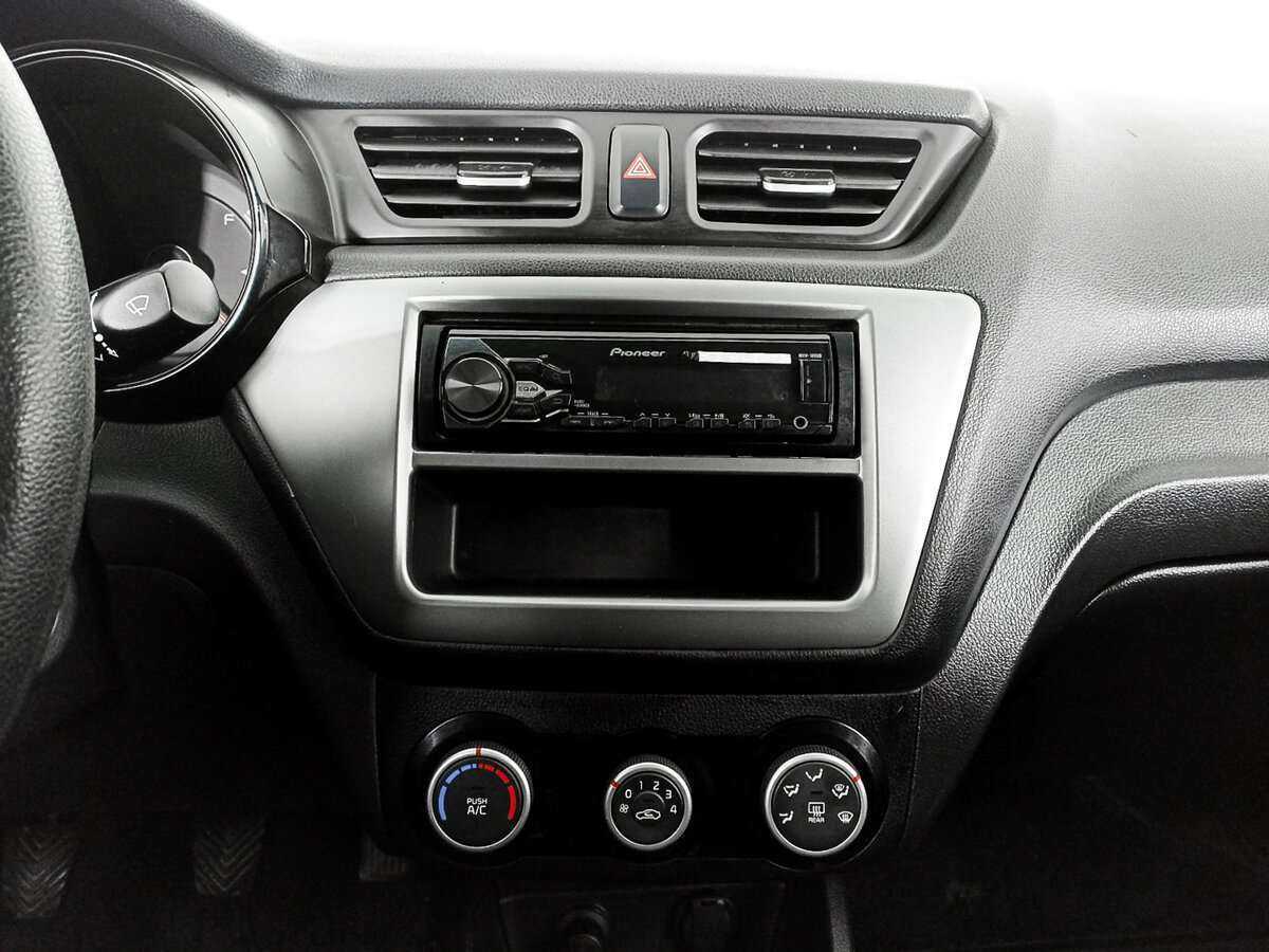 Kia Rio, 2016 - Фото №10
