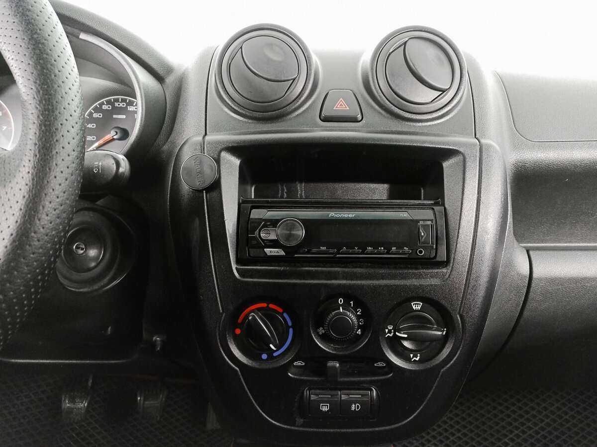 Lada (ВАЗ) Granta, 2015 - Фото №12