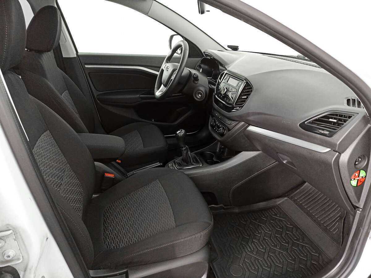 Lada (ВАЗ) Vesta, 2020 - Фото №8