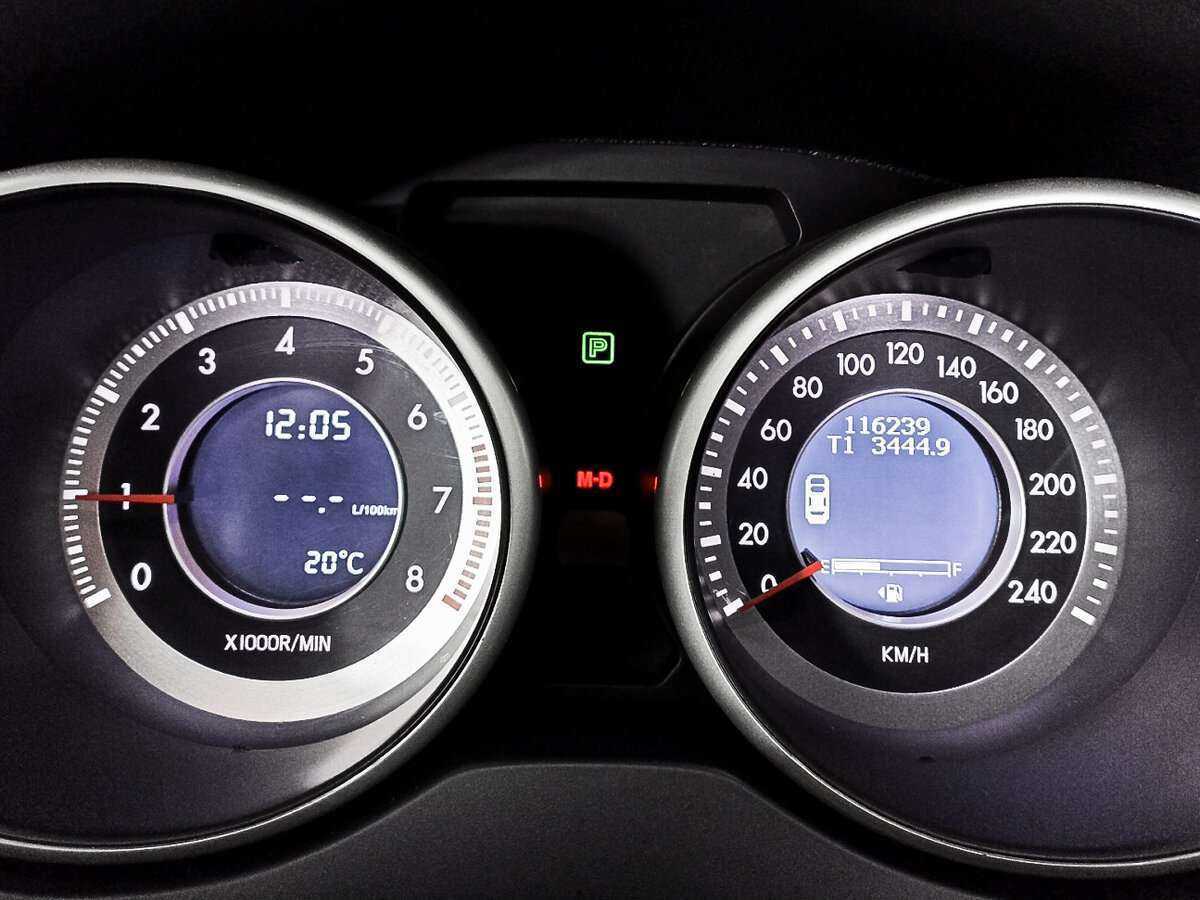 FAW Besturn X80, 2017 - Фото №9