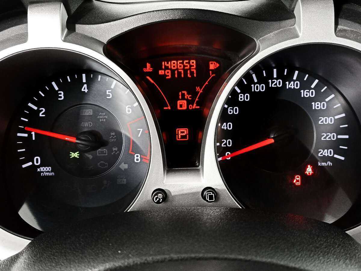 Nissan Juke, 2013 - Фото №9