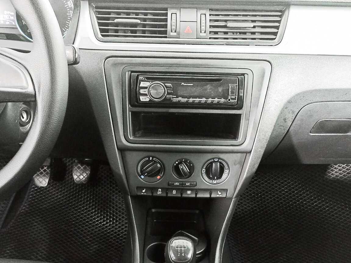Skoda Rapid, 2016 - Фото №11
