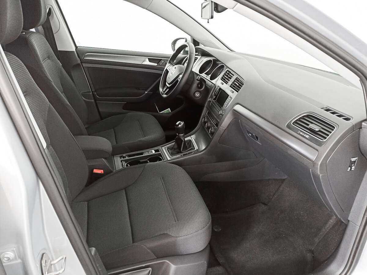 Volkswagen Golf, 2013 - Фото №8