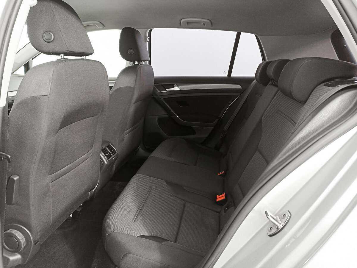 Volkswagen Golf, 2013 - Фото №9