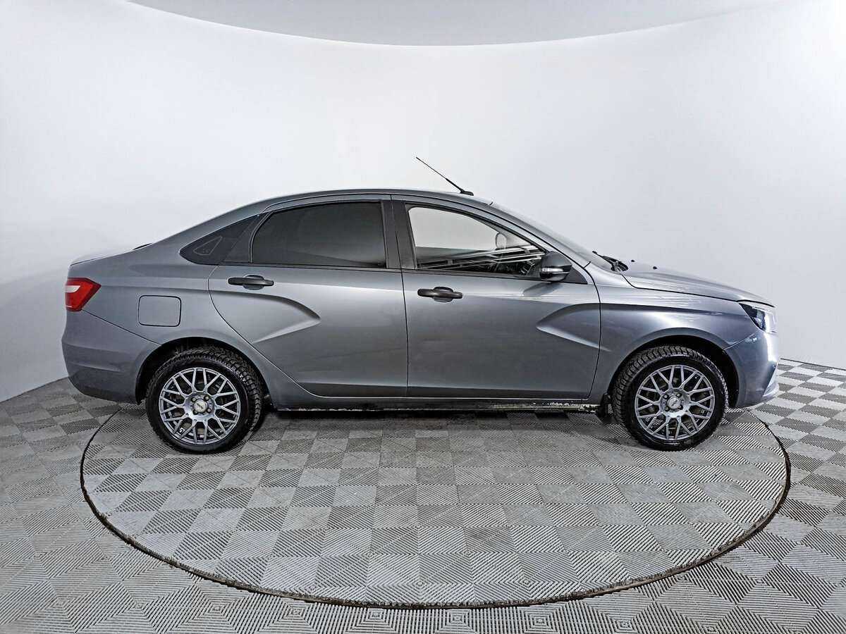 Lada (ВАЗ) Vesta, 2018 - Фото №3