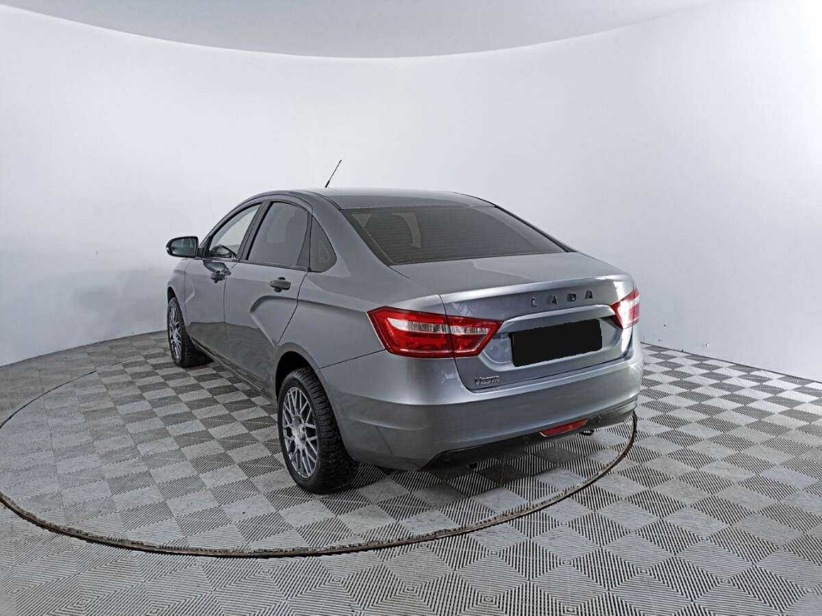 Lada (ВАЗ) Vesta, 2018 - Фото №6