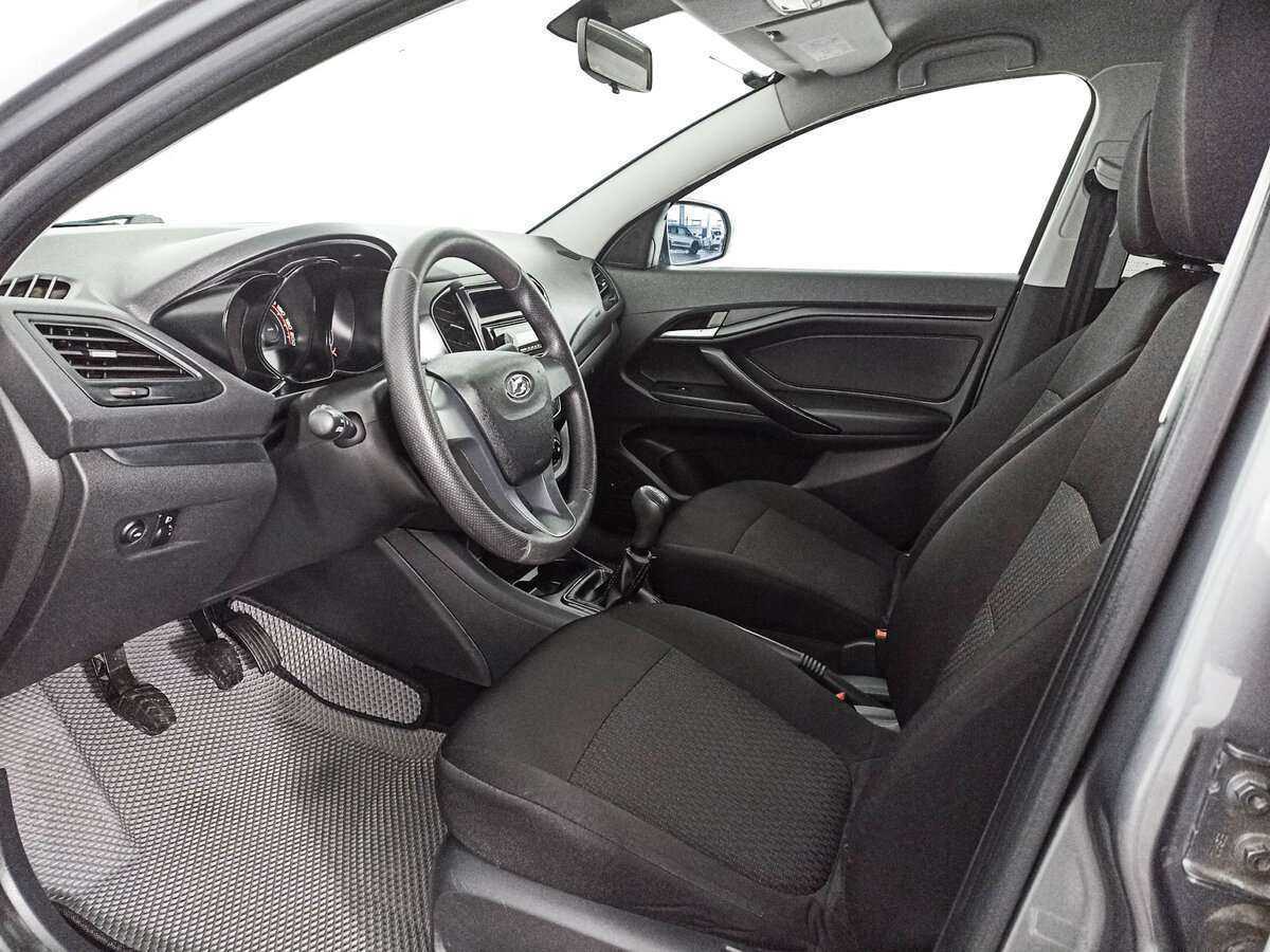 Lada (ВАЗ) Vesta, 2018 - Фото №13