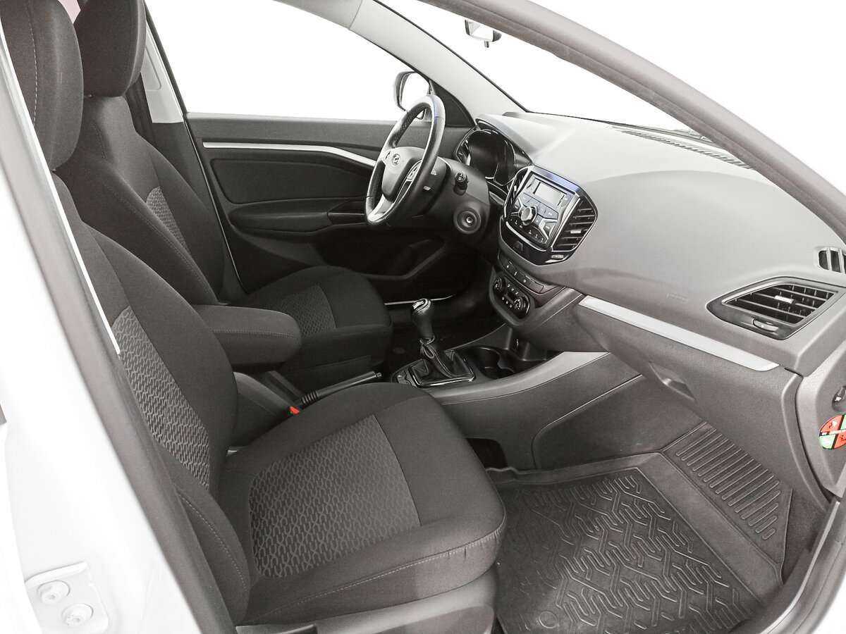 Lada (ВАЗ) Vesta SW, 2020 - Фото №8