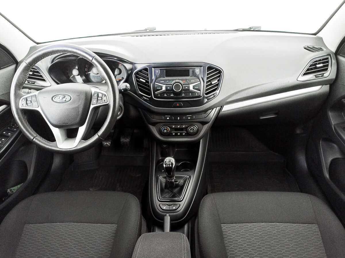 Lada (ВАЗ) Vesta SW, 2020 - Фото №11