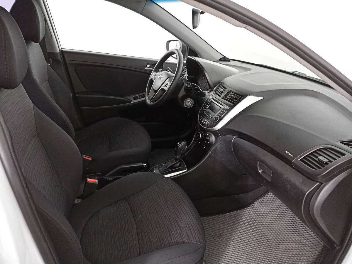 Hyundai Solaris, 2015 - Фото №8