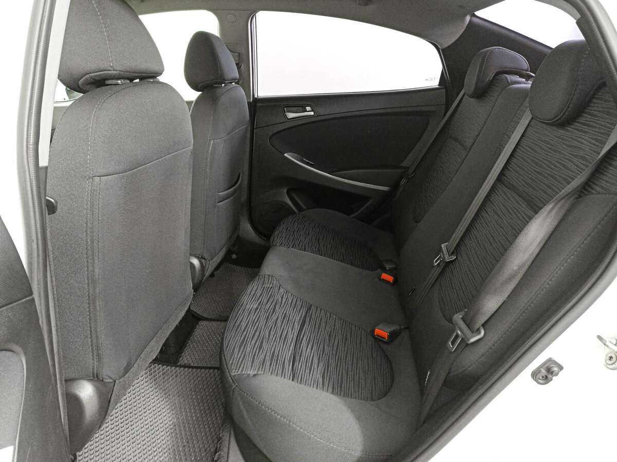 Hyundai Solaris, 2015 - Фото №9