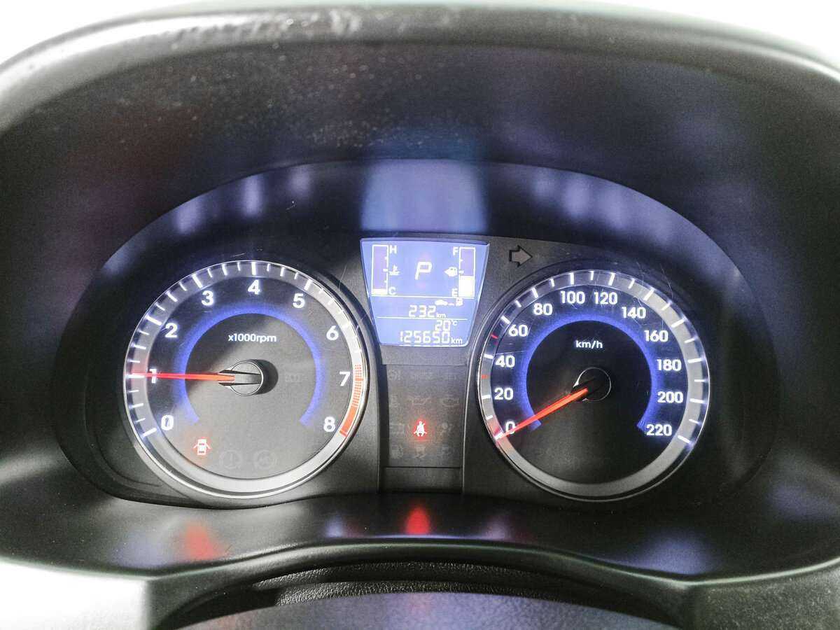 Hyundai Solaris, 2015 - Фото №10