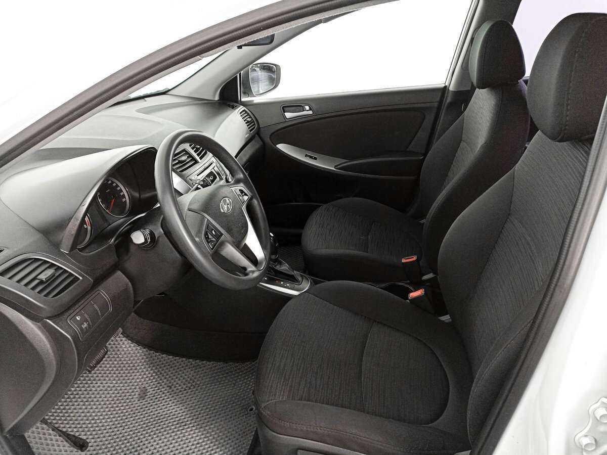 Hyundai Solaris, 2015 - Фото №13