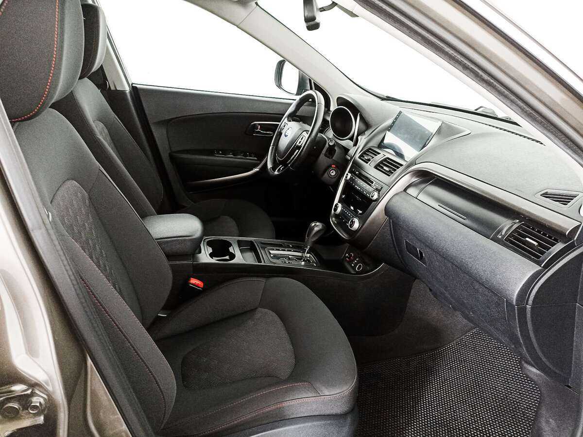 FAW Besturn X80, 2017 - Фото №8