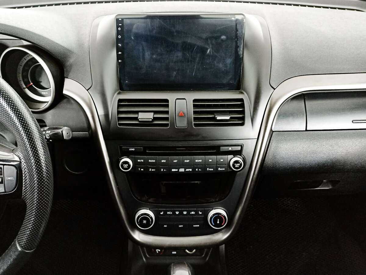 FAW Besturn X80, 2017 - Фото №12