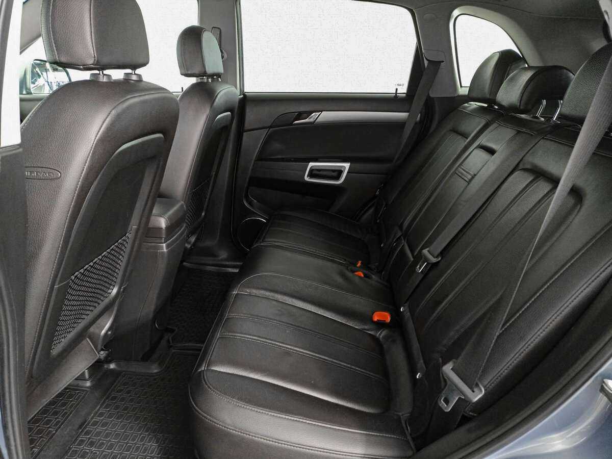 Opel Antara, 2012 - Фото №9