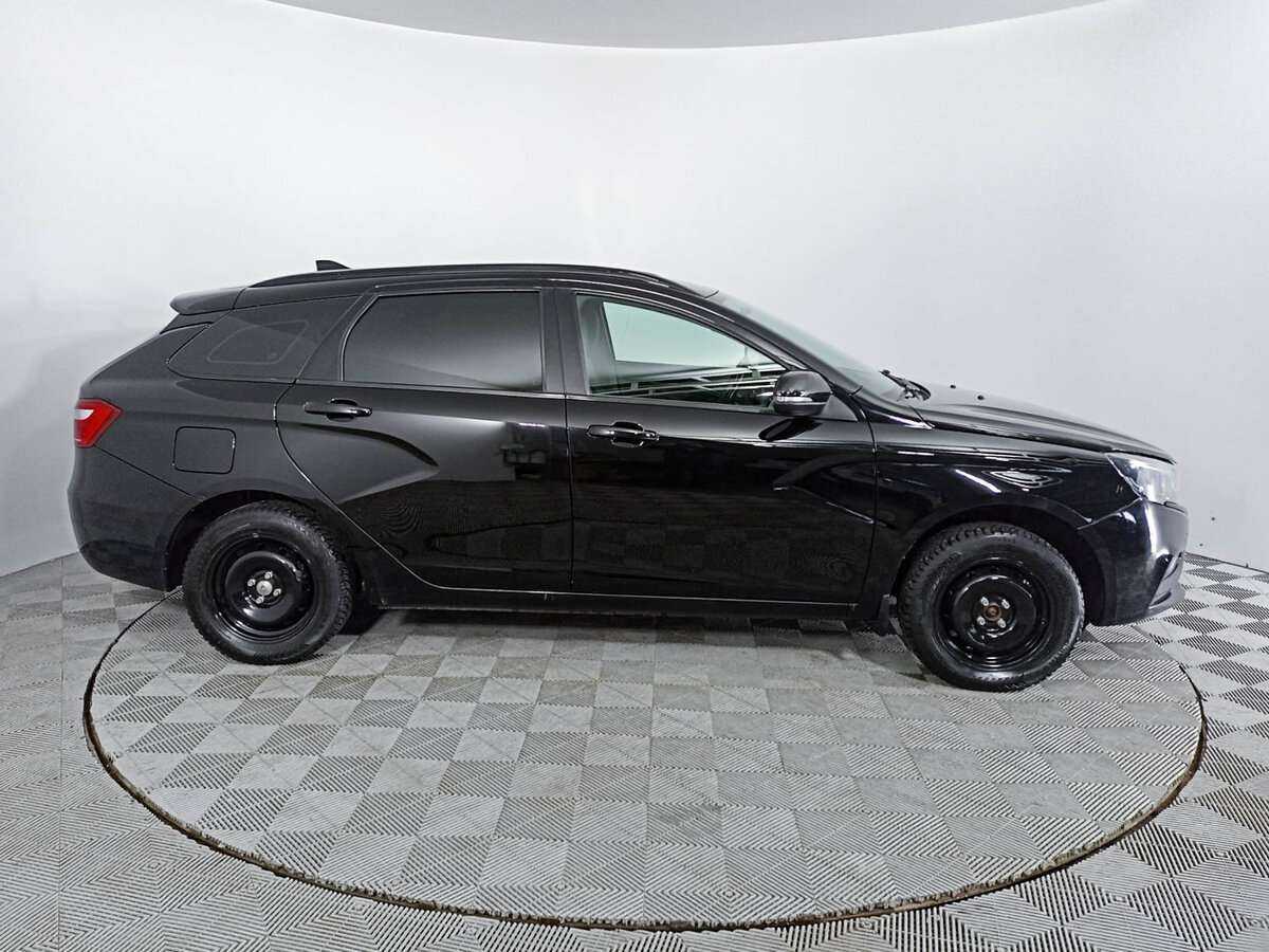 Lada (ВАЗ) Vesta SW, 2020 - Фото №3