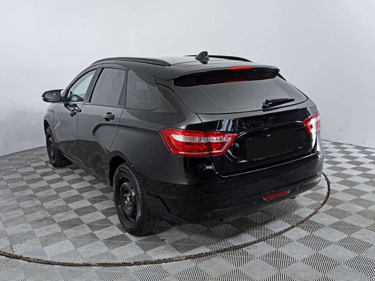 Lada (ВАЗ) Vesta SW, 2020 - Фото №6