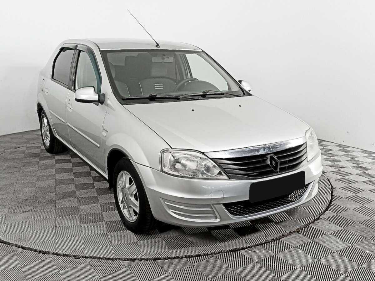 Renault Logan, 2012 - Фото №2