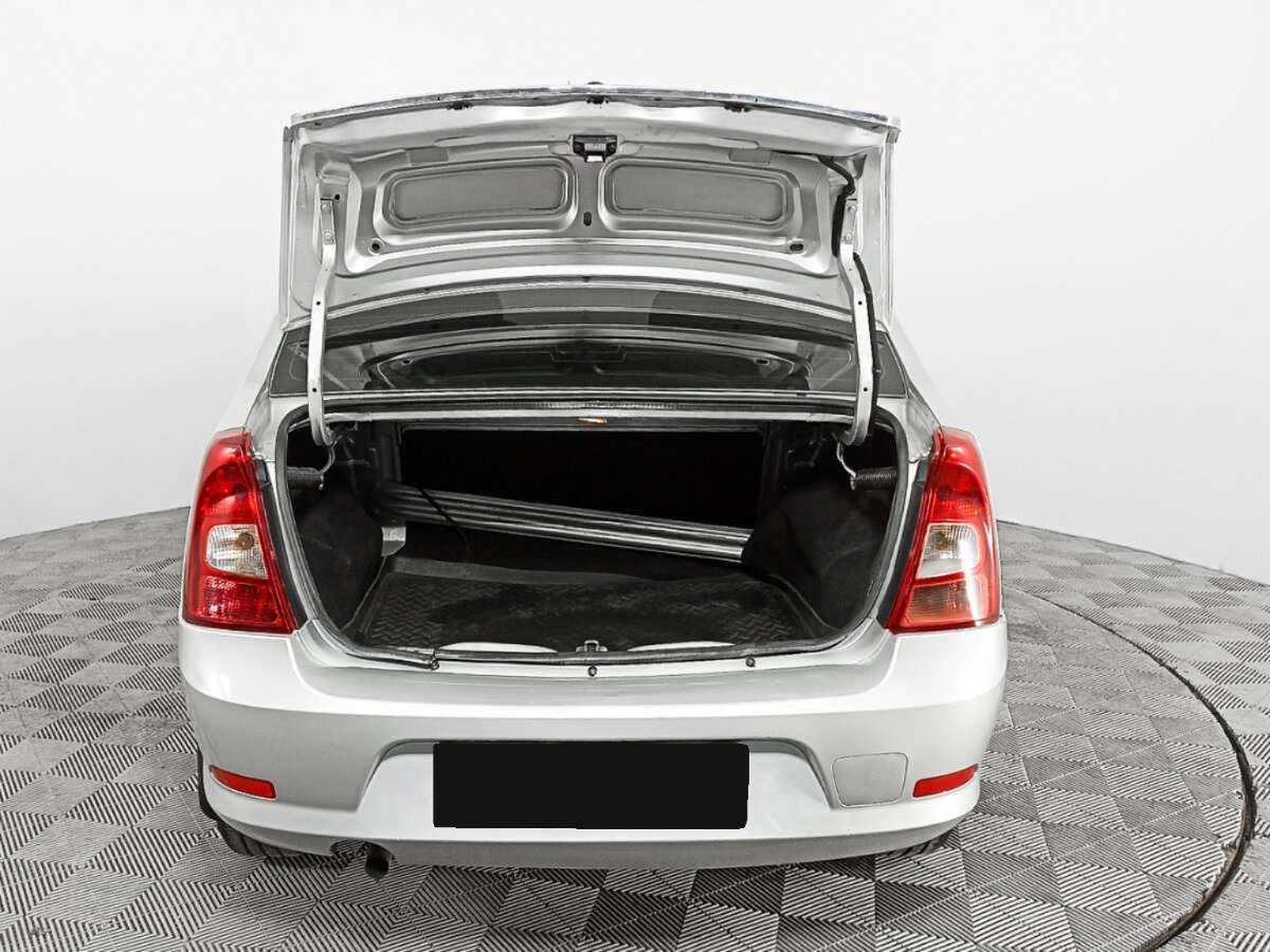 Renault Logan, 2012 - Фото №9