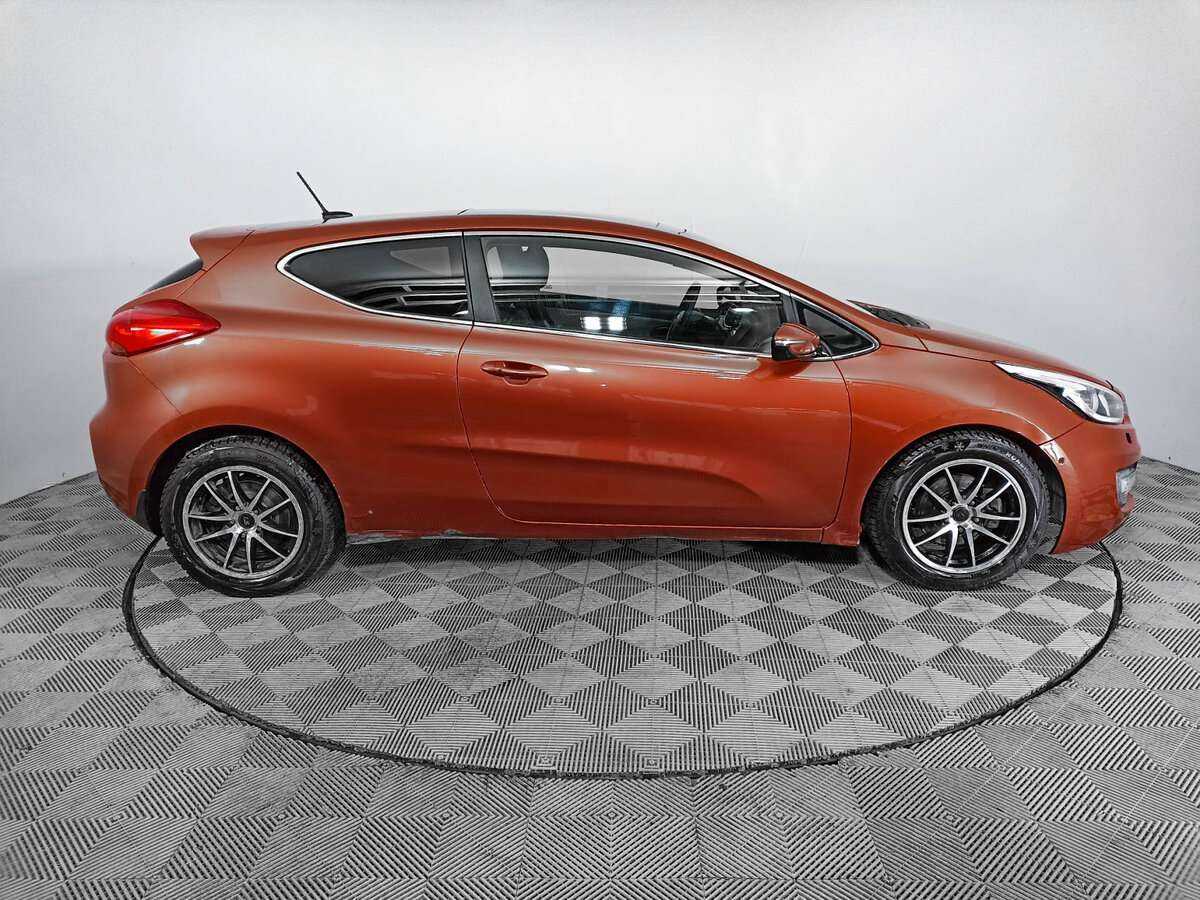 Kia Ceed, 2013 - Фото №3