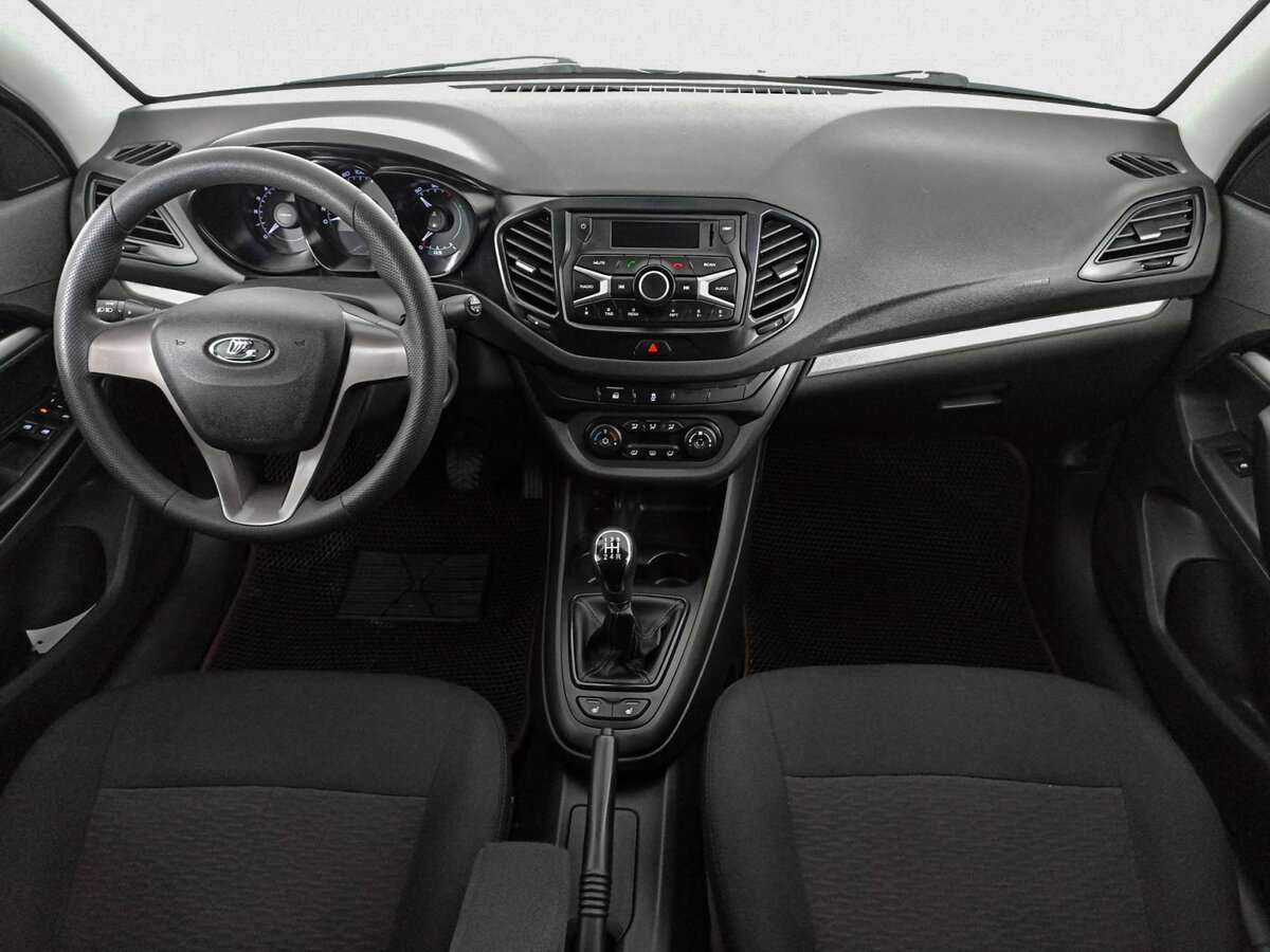 Lada (ВАЗ) Vesta, 2017 - Фото №11