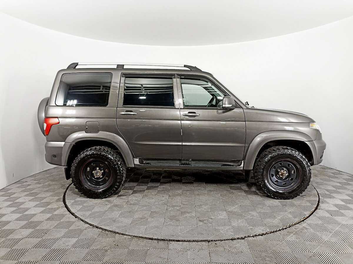 УАЗ Patriot, 2016 - Фото №3