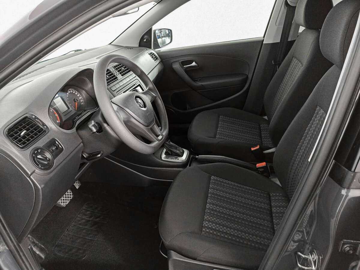 Volkswagen Polo, 2017 - Фото №13