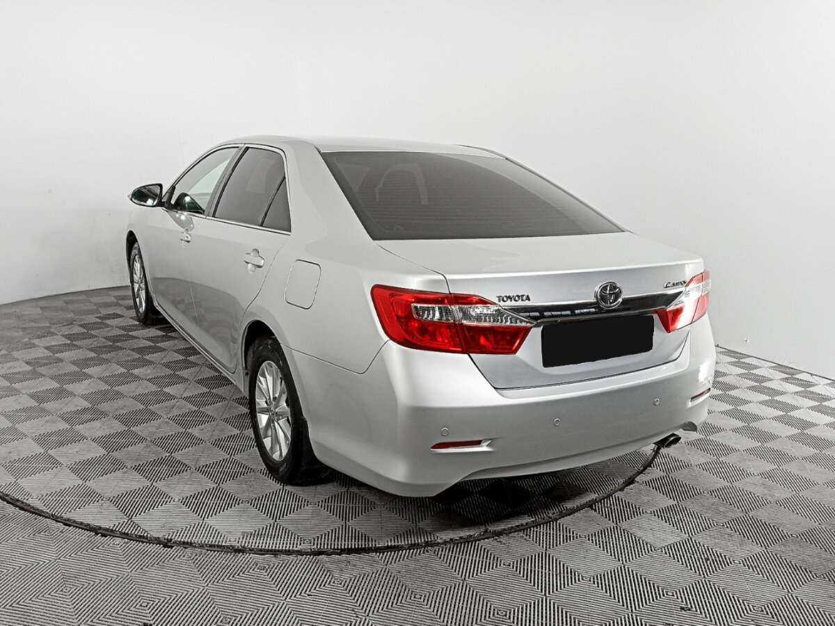 Toyota Camry, 2014 - Фото №6