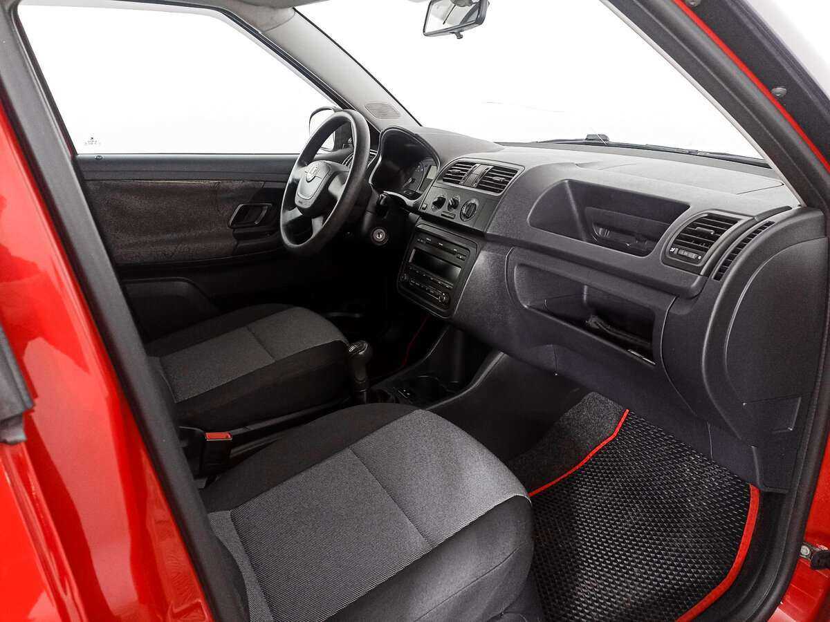 Skoda Fabia, 2012 - Фото №7