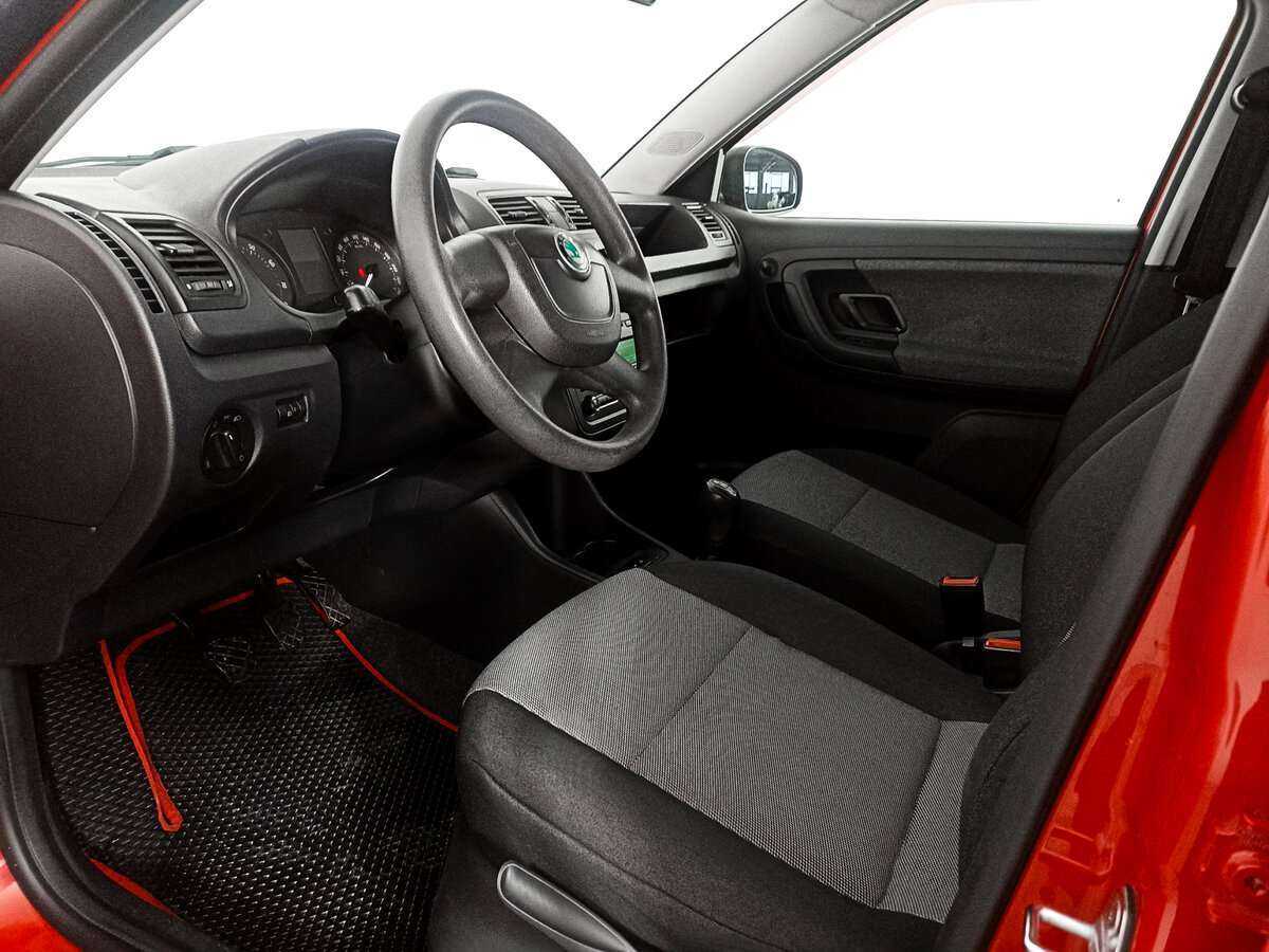 Skoda Fabia, 2012 - Фото №12