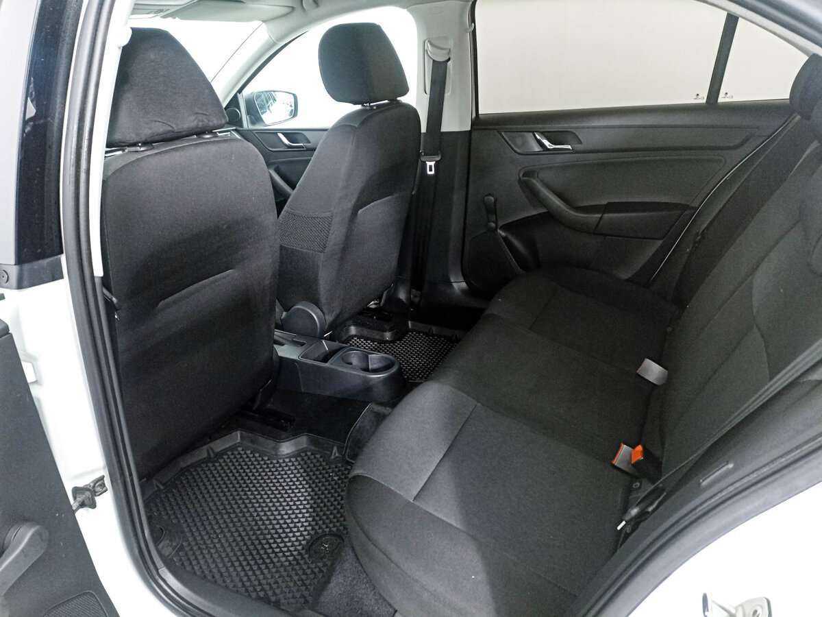 Skoda Rapid, 2017 - Фото №11