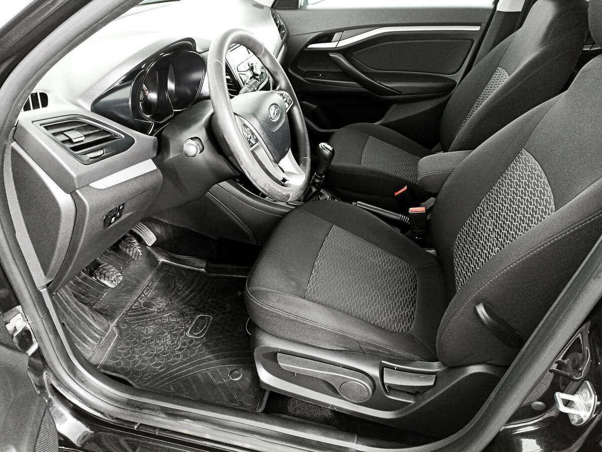 Lada (ВАЗ) Vesta SW, 2019 - Фото №13