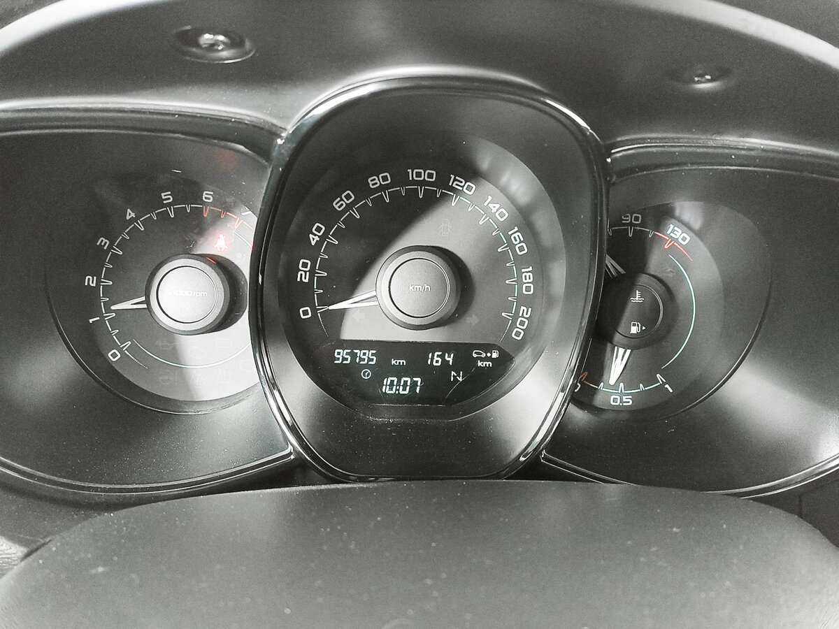 Lada (ВАЗ) Vesta, 2015 - Фото №9