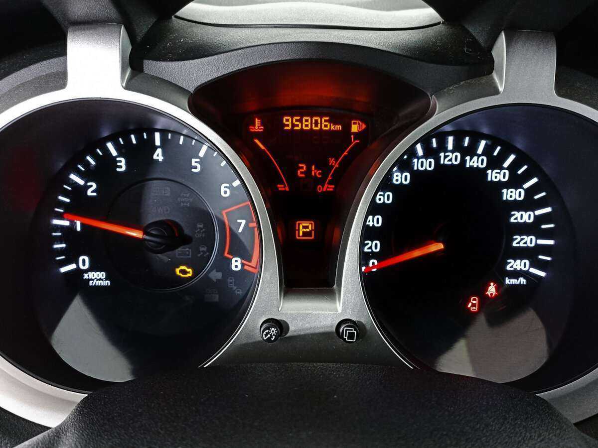 Nissan Juke, 2014 - Фото №10