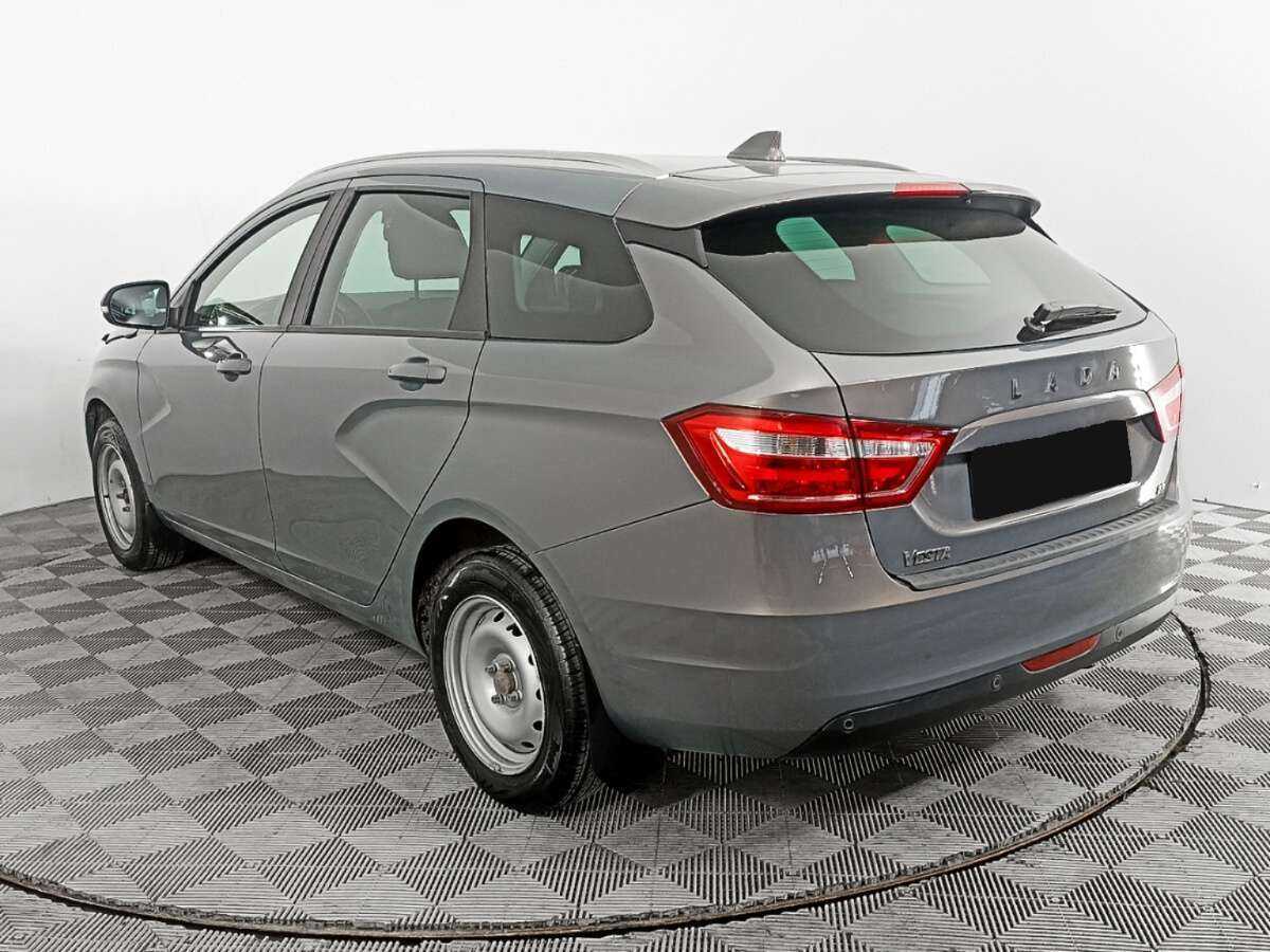 Lada (ВАЗ) Vesta SW, 2017 - Фото №6