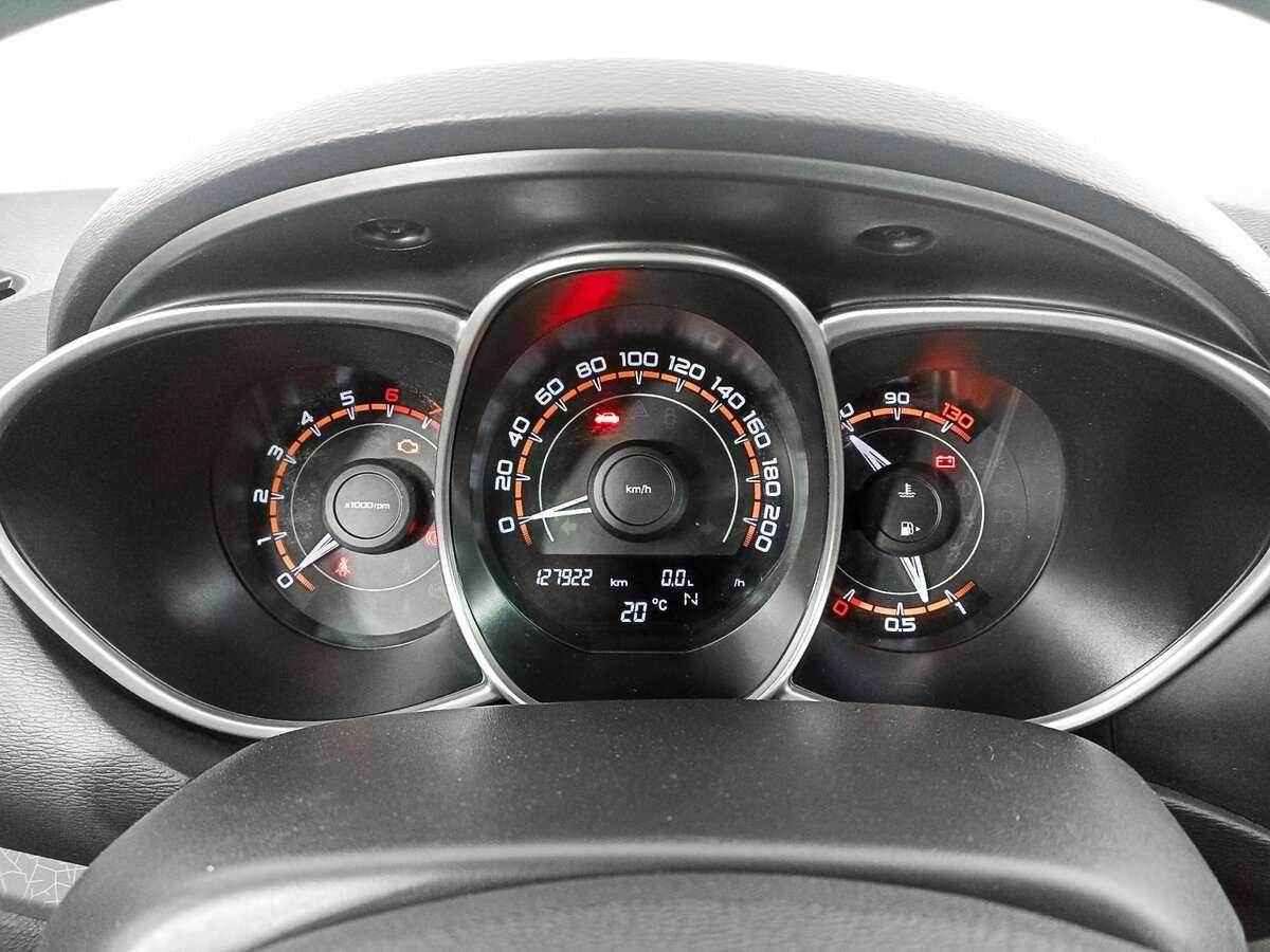 Lada (ВАЗ) Vesta SW, 2017 - Фото №10