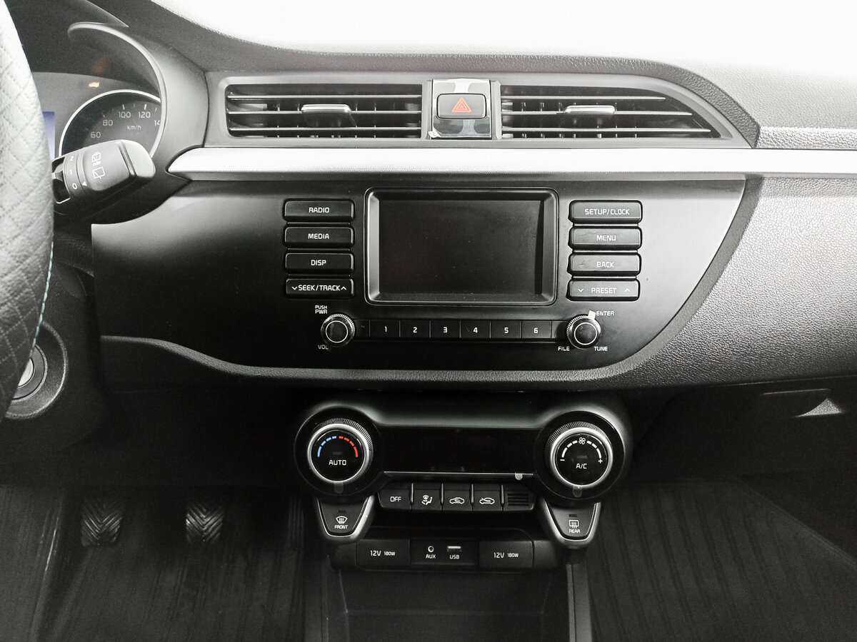 Kia Rio X-Line, 2020 - Фото №14