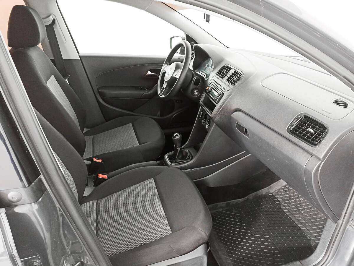 Volkswagen Polo, 2013 - Фото №7