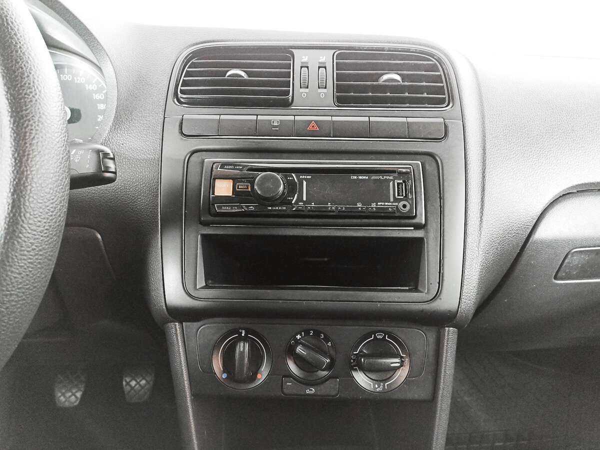 Volkswagen Polo, 2013 - Фото №11