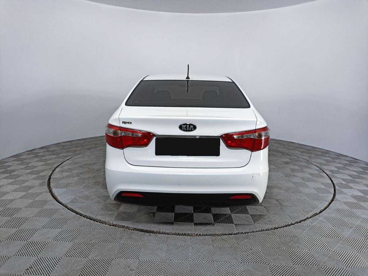 Kia Rio 5-speed, 2014 - Фото №5