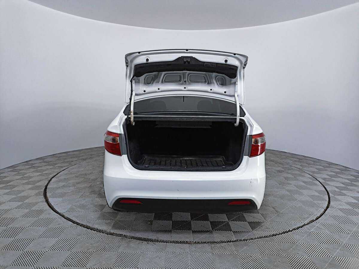 Kia Rio 5-speed, 2014 - Фото №9