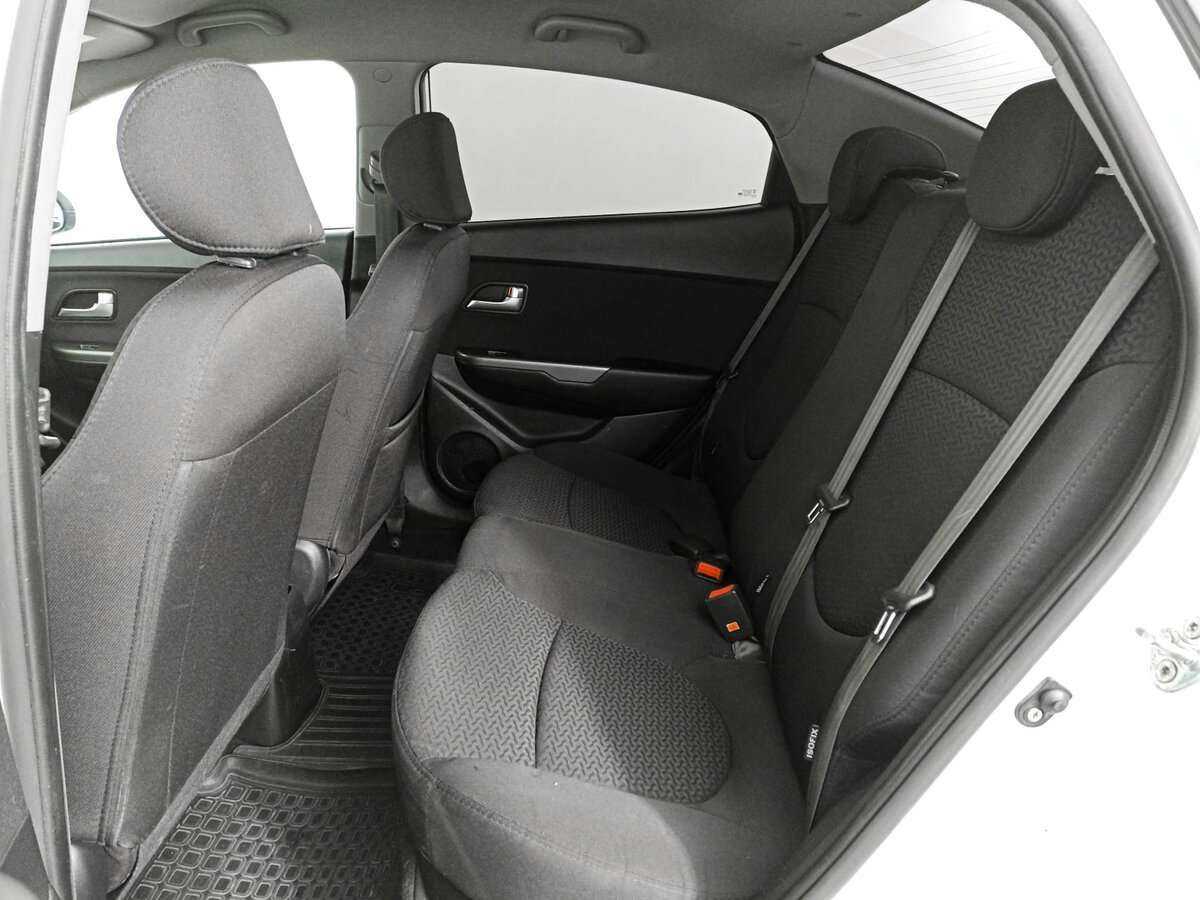 Kia Rio 5-speed, 2014 - Фото №11