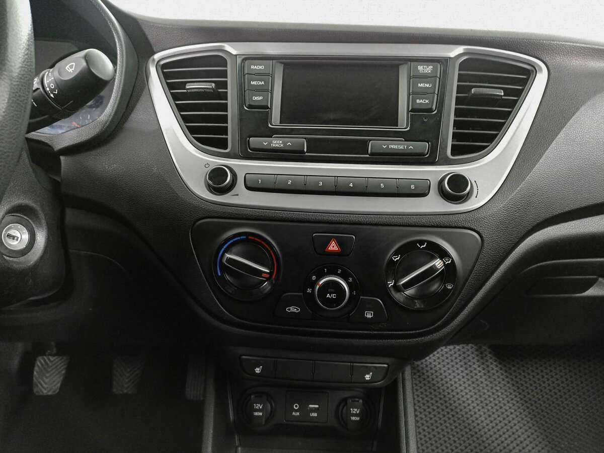 Hyundai Solaris, 2017 - Фото №12