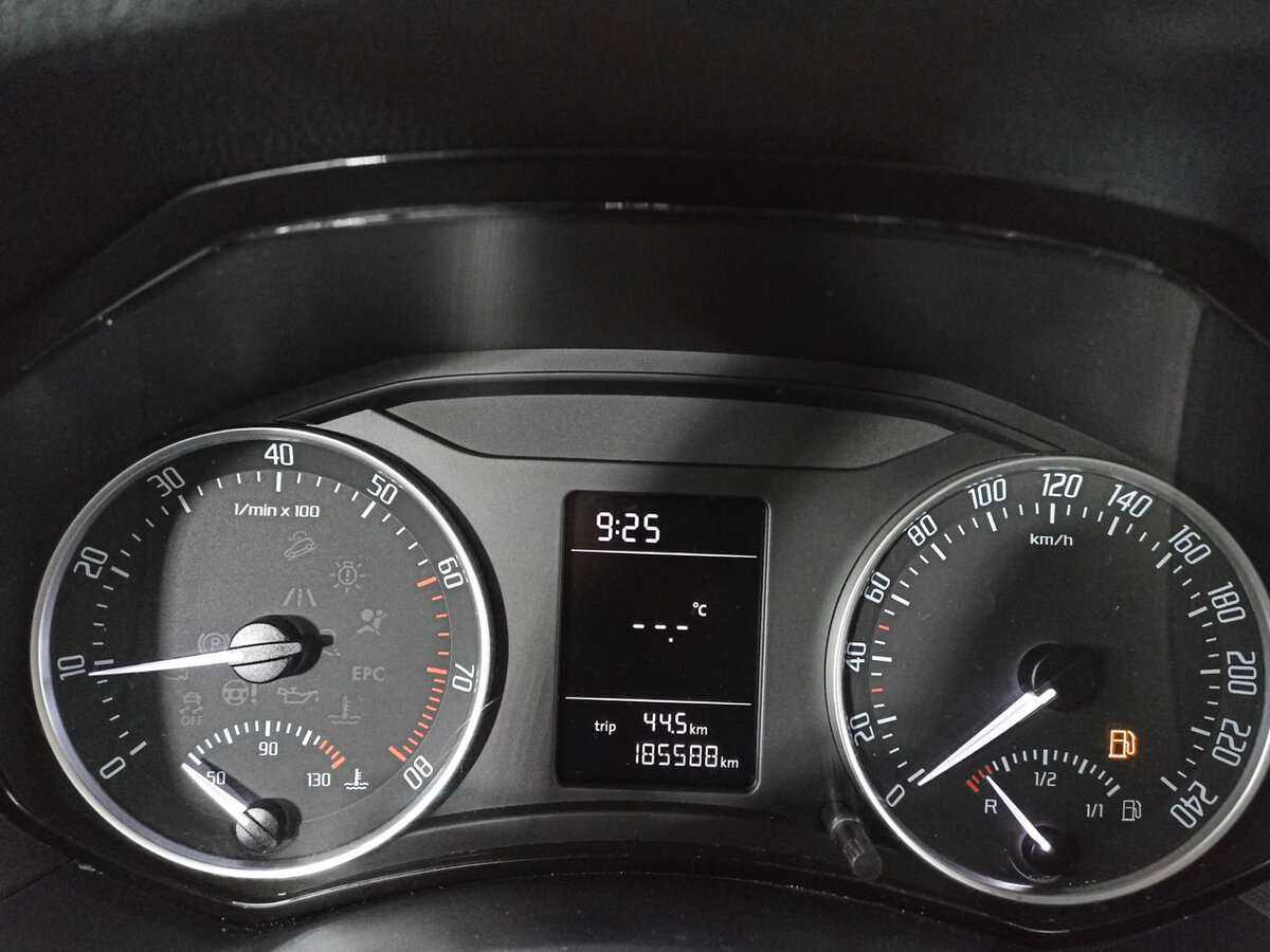 Skoda Octavia, 2012 - Фото №8