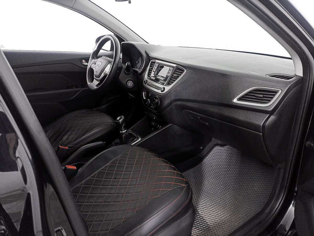 Hyundai Solaris, 2018 - Фото №8