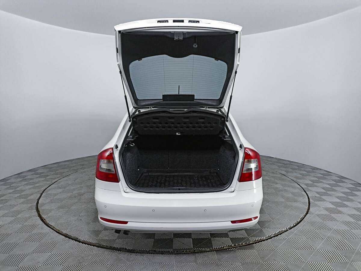 Skoda Octavia, 2012 - Фото №9