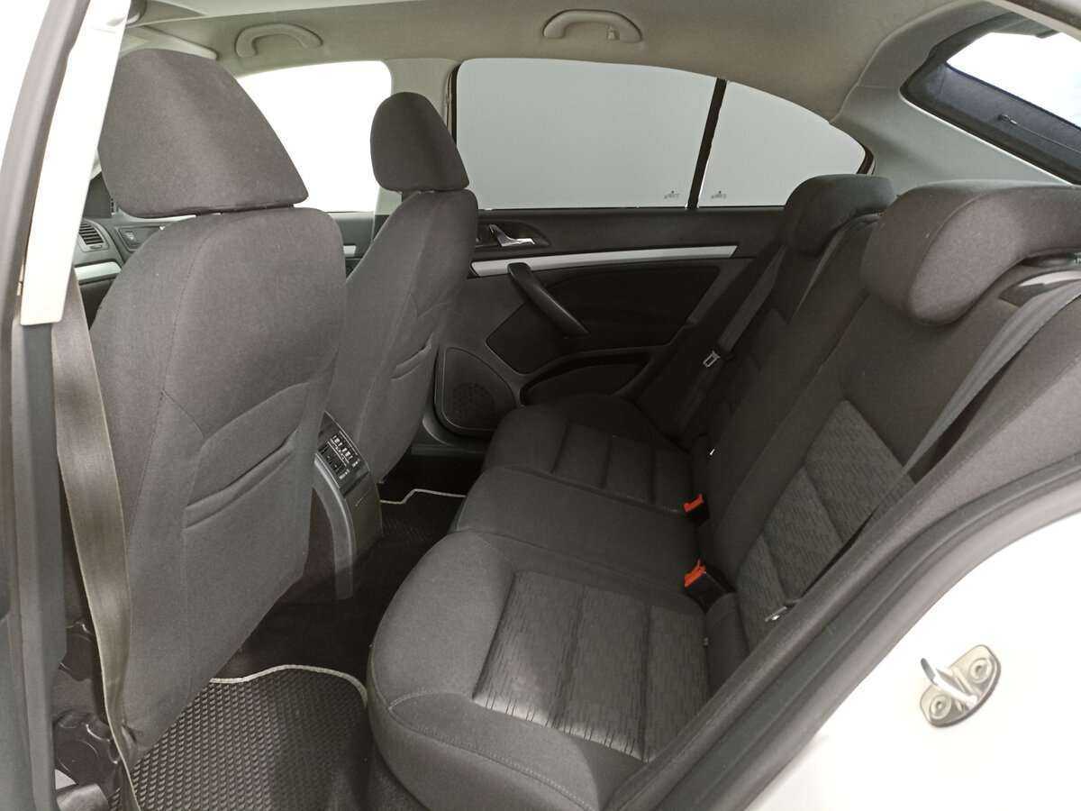 Skoda Octavia, 2012 - Фото №11