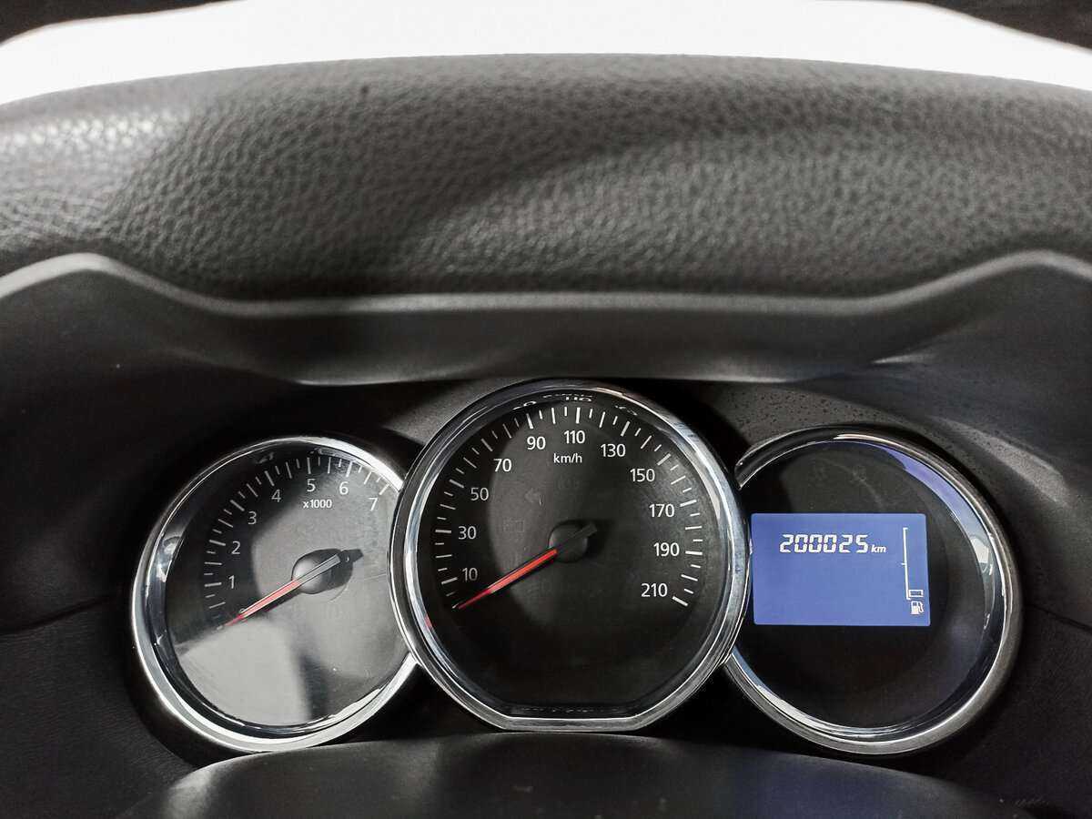 Nissan Terrano, 2016 - Фото №10